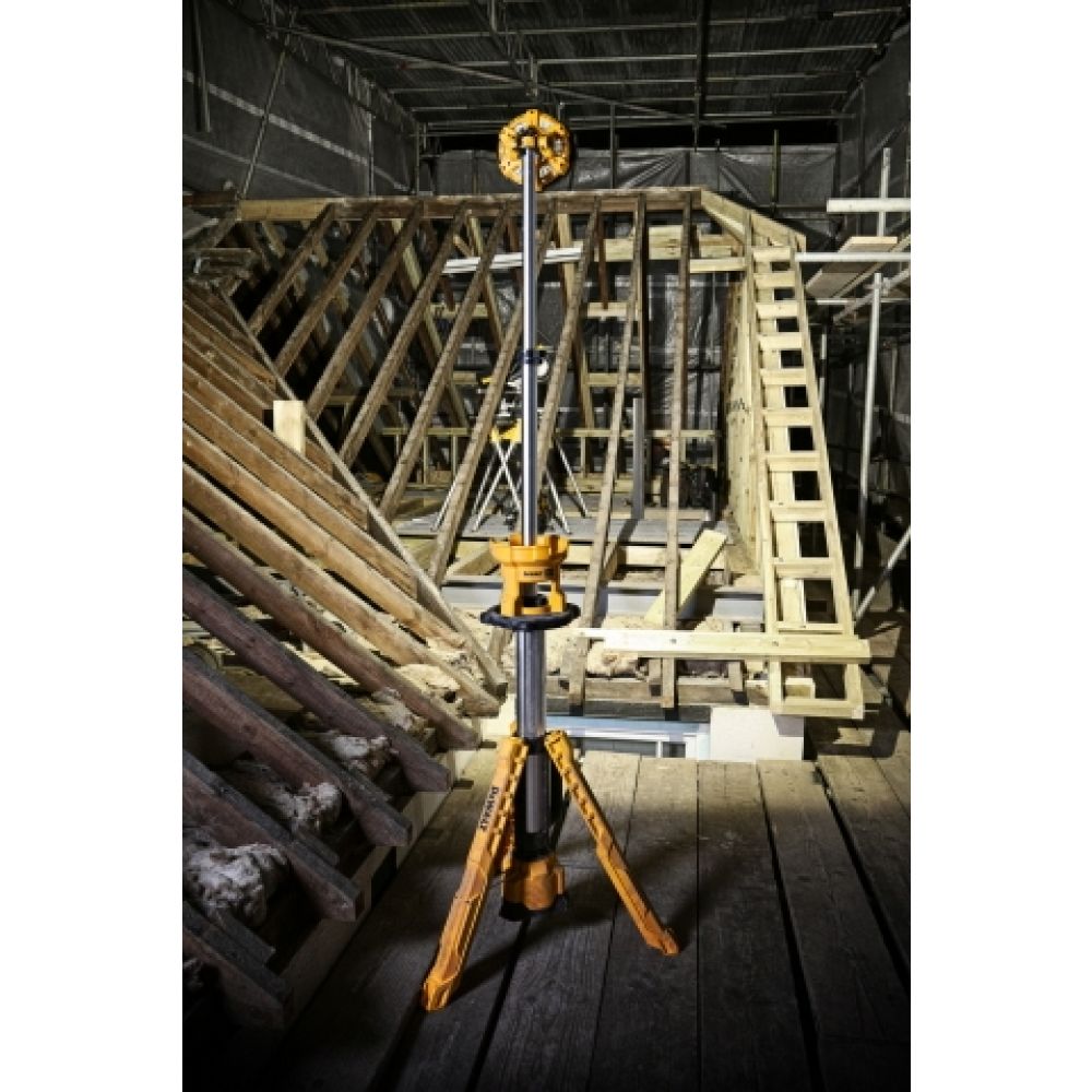 Аккумуляторная мачта освещения DEWALT DCL079, 3000 люмен, 18 В, XR, без АКБ и ЗУ