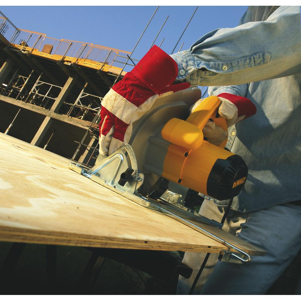 Дисковая ручная пила DEWALT D23700, 1750 Вт