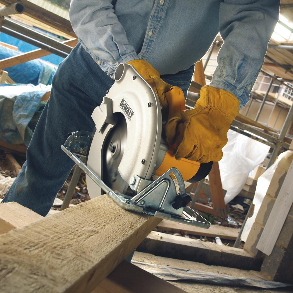 Дисковая ручная пила DEWALT D23700, 1750 Вт